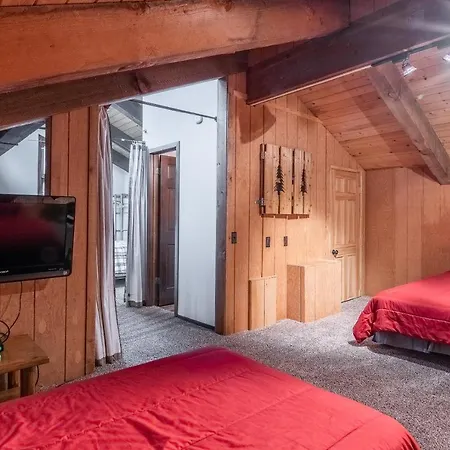 Mammoth Creek Townhome # 40 Updated 2 Bedrooms And Loft 2 And Half Bath Steps To Free Town Shuttle Stop